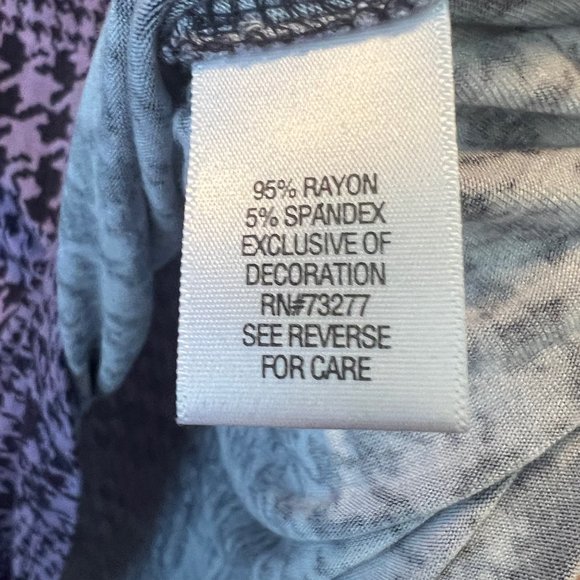 Croft & Barrow 3X Dark and Light Purple 3/4 Length Sleeve Tee - Picture 6 of 7